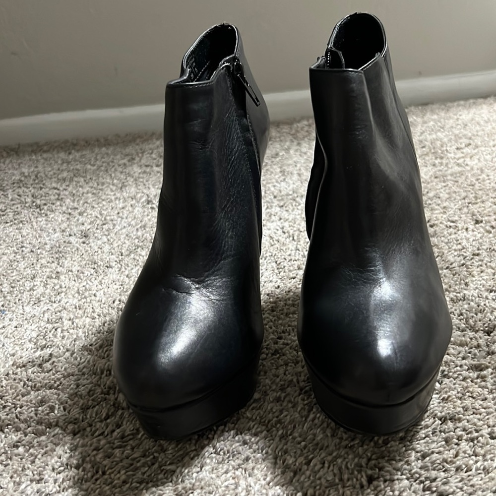 ALDO  black PLATFORM booties